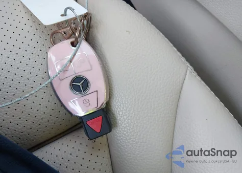 2018 Mercedes-Benz Glc 300 z USA, uszkodzony, nr VIN WDC0G4JB0JV037907